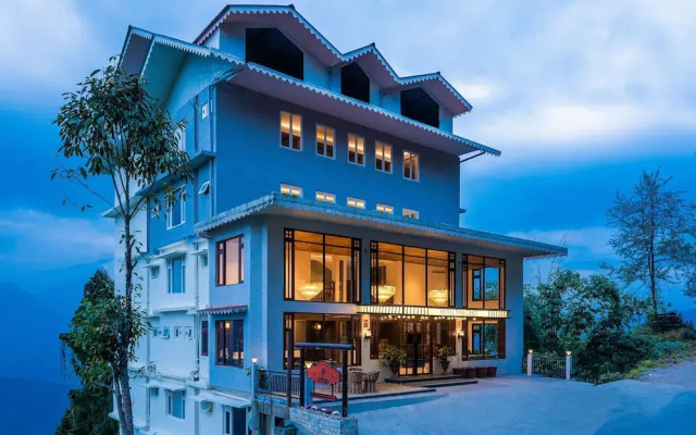 Udaan Hotel Pine Crest