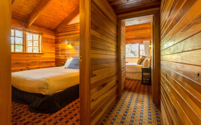 Powderhorn Chateau
