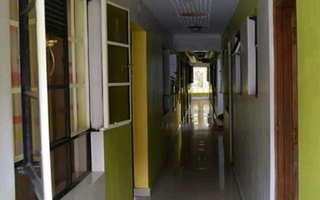 Aerotropolis Hotel