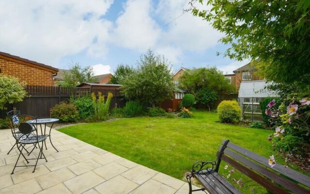 Wollaton House - Fabulous 5 bed house Nottingham