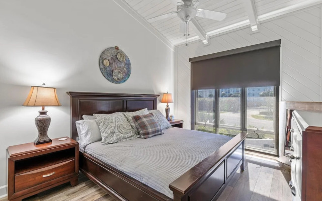 Sea Winds Condominiums C