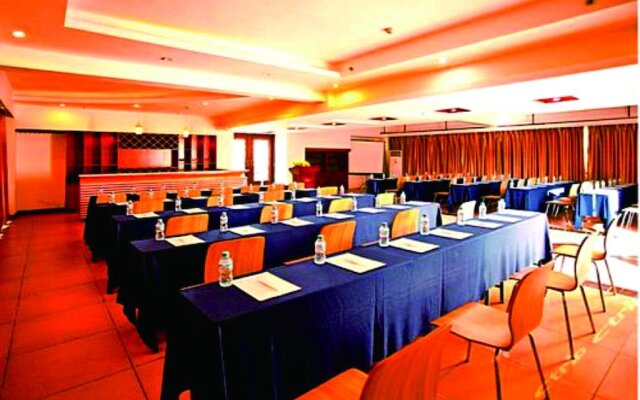 Sanya Lilai Holiday Hotel
