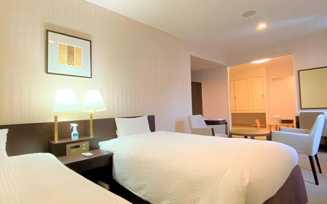 Smile Hotel Kitaasaka – Guest Rooms – Asaka