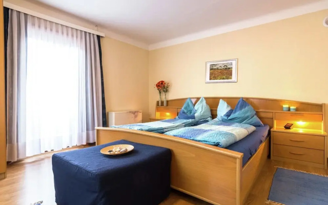 Spacious Apartment in Radstadt near Ski Slopes