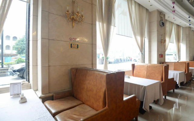 Regency Hotel
