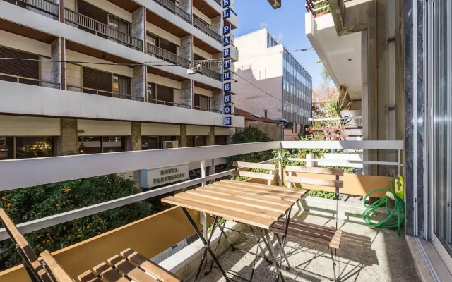 Three Bedrooms Apartment Under Acropolis