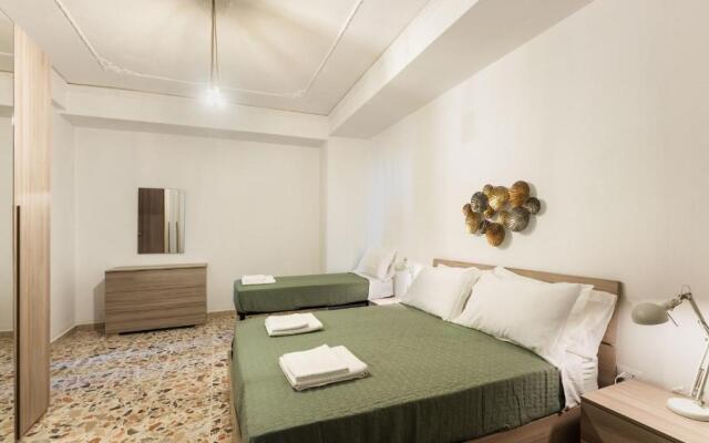 Trigona 4 Apartment