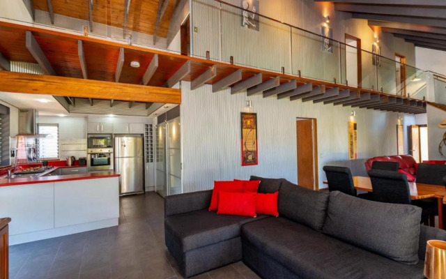 Unique Getaway 300m To Bribie Foreshore, Bongaree