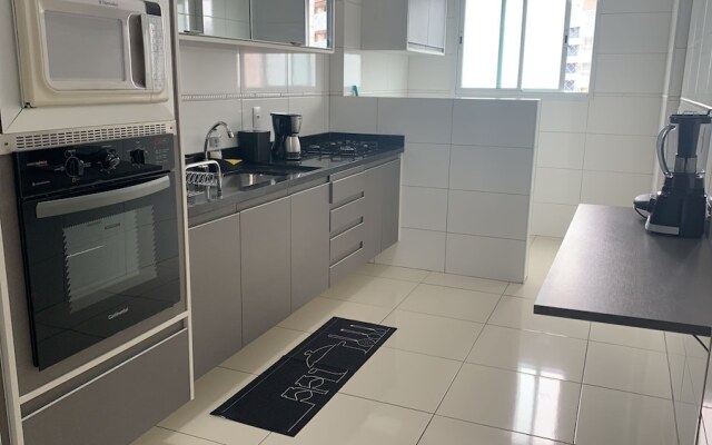 Apartamento Completo Guilhermina 82