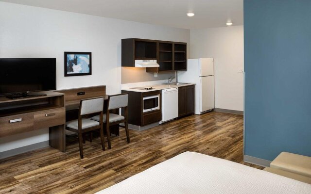 WoodSpring Suites Houston IAH Airport