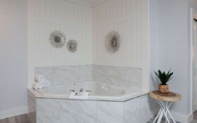 Prestige Harbourfront Resort, WorldHotels Luxury