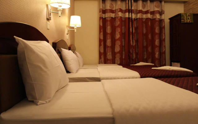 Sutchi Hotel