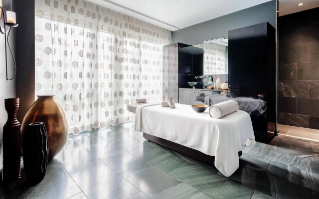 Radisson Blu Hotel, London Canary Wharf East