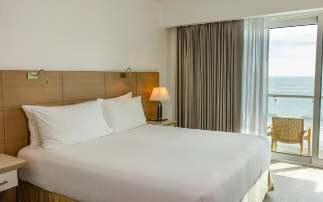 DoubleTree by Hilton Mazatlan