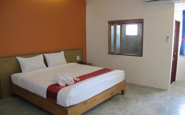 J2 Hotel