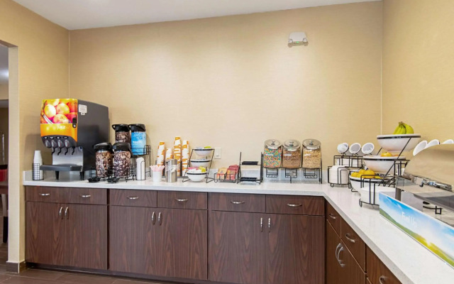 Comfort Inn and Suites Fredericksburg