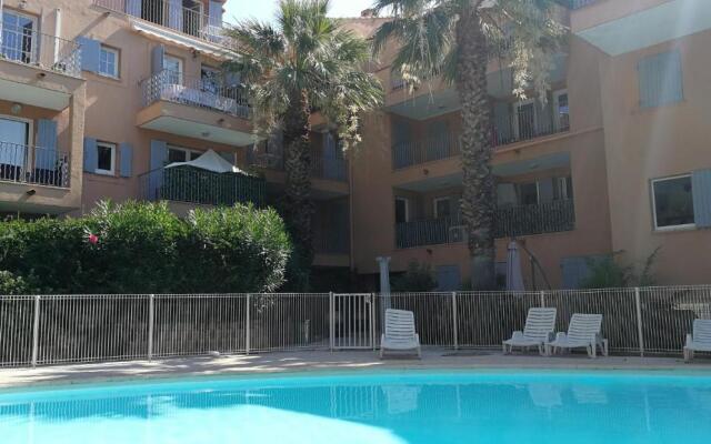 Grimaud 4 personnes - Piscine