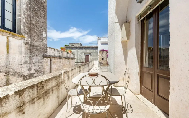 2043 Antica Dimora Stasi by Barbarhouse