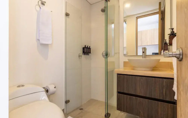 w Lovely 2BR in the Heart of Santa Barbara