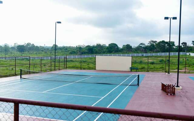 Best Western Plus Mydas Hotel