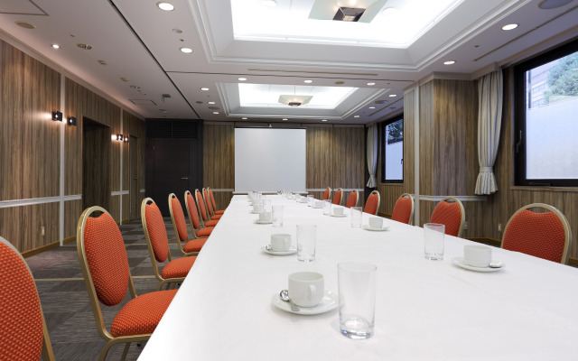 Tokyo Toranomon Tokyu REI Hotel