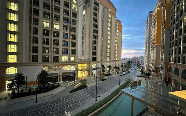2 Bedrooms Apartment In Sunset Town
