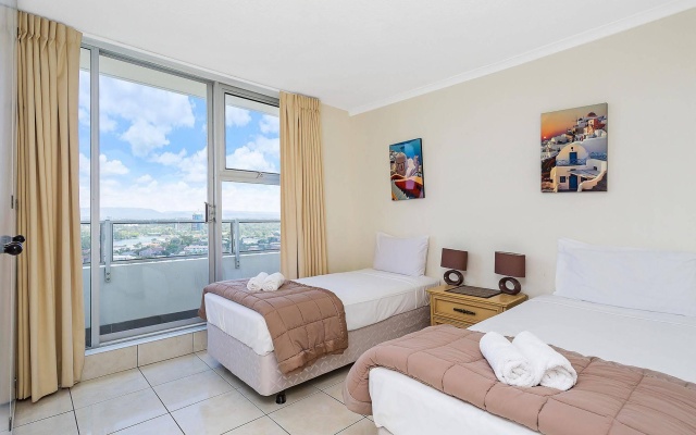 Waterways Luxury Apartments – Guest Rooms – Gold Coast