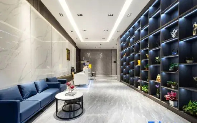 Xingman Light Luxury Apartment (Zhucun Subway Station)