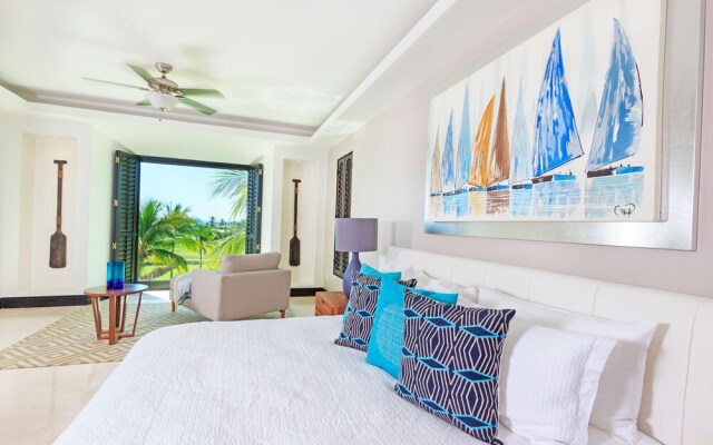 Amazing 4 Bedroom Condo