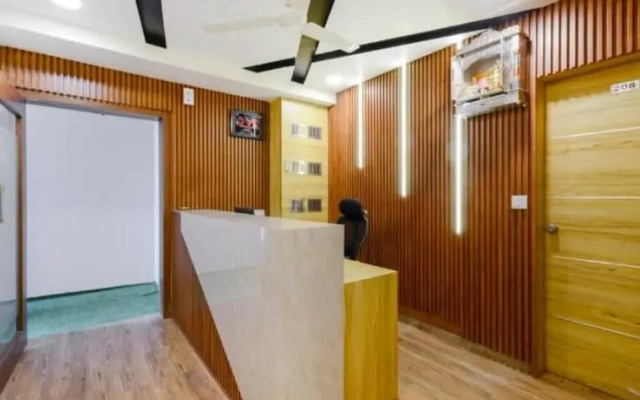 Hotel Safari Inn by OYO Rooms