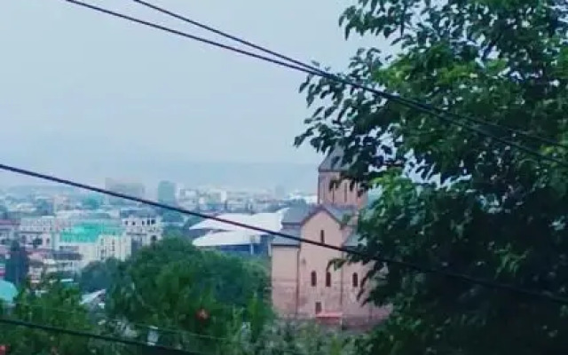 Baazovi street residence