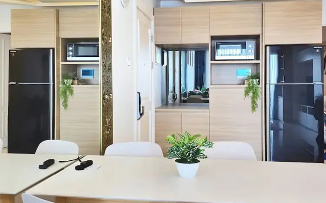 Amethyst By SanLiving - 3BR & 1 Maid Room - Central Park Mall
