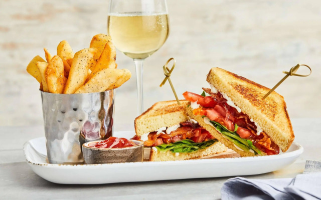 Holiday Inn Conference Center