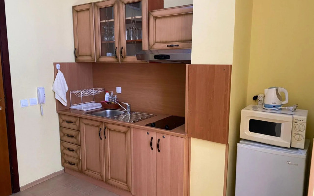 Apart Hotel Flora Residence - Clover Building Flat 09