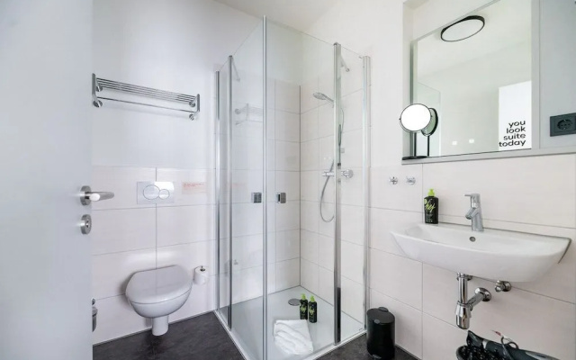 Limehome Bremerhaven Kantstraße