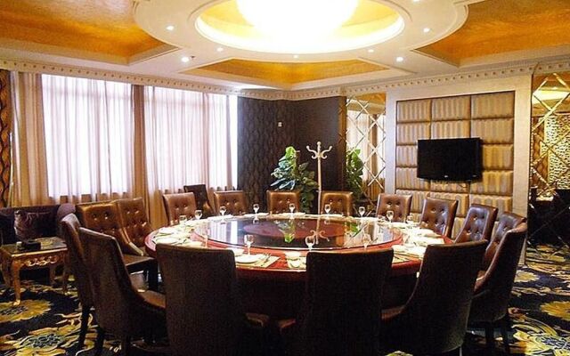 Earl Hao Holiday Hotel