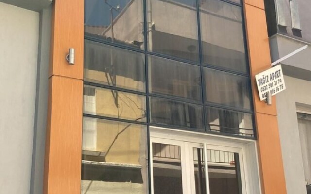 Yağız Apart