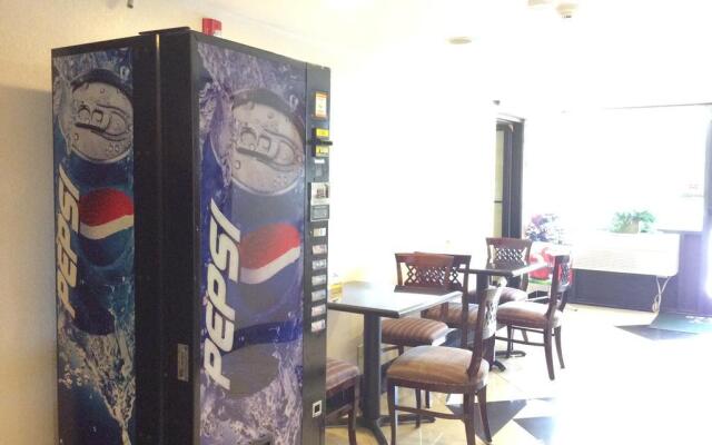 Quality Inn & Suites Coliseum