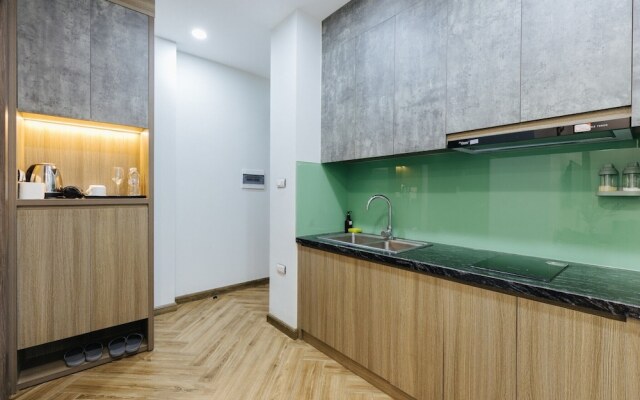 Westlake Emerald Suites