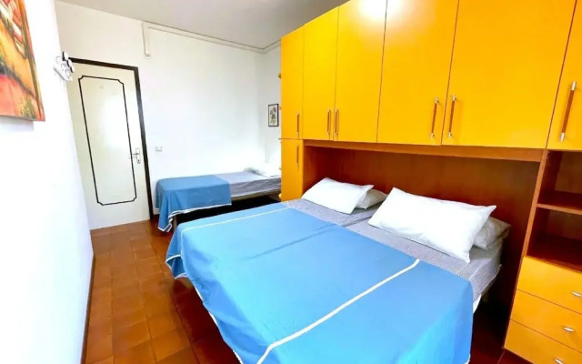 Nice Apartment With Shared Pool