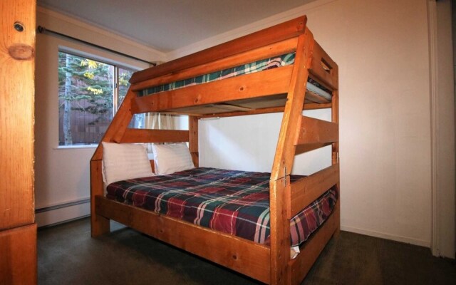 Mammoth S #132 2 Bedroom Condo