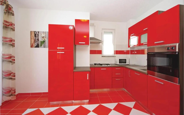 One-Bedroom Apartment in Makarska