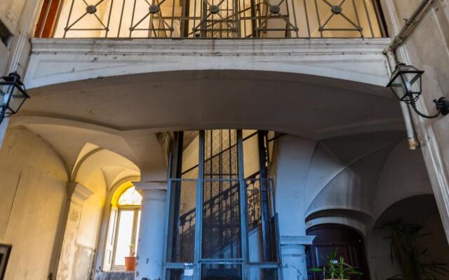 Porta Nolana Apartment by Wonderful Italy