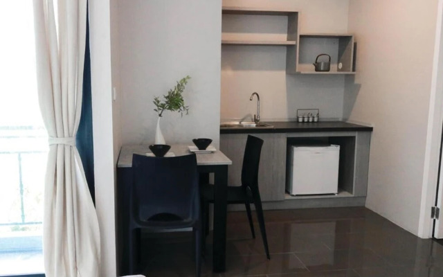 RoomQuest Bangkok Sukhumvit 107
