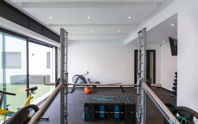 Sunset 202 Luxury With gym Club in Lac 1