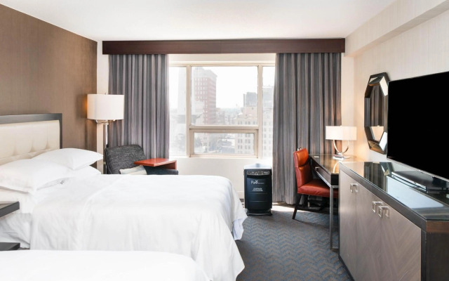 Sheraton Indianapolis City Centre Hotel