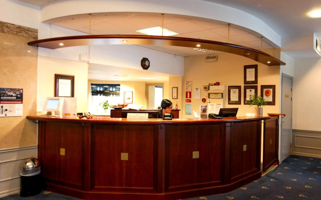 First Hotel Statt