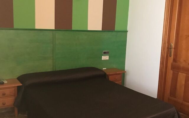 Hotel Arcos Rosalejo-Coruña