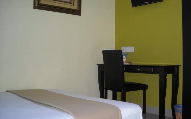 New Wave Hotel Nilai 1