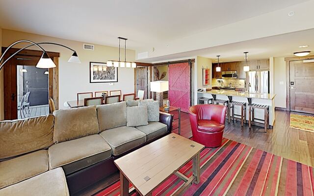 New Listing! Upscale Ski At Trailhead Lodge 3 Bedroom Condo